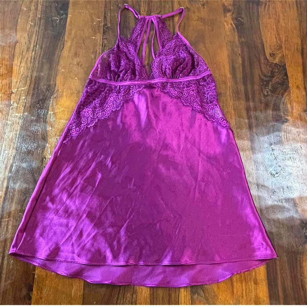 In Bloom by‎ Jonquil Magenta Purple Satin Lace Trim Strappy Back Chemise S